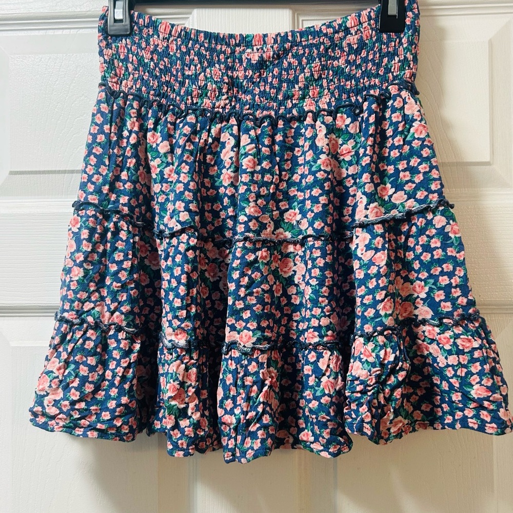 American Eagle Outfitters Navy Floral Mini Skirt Medium